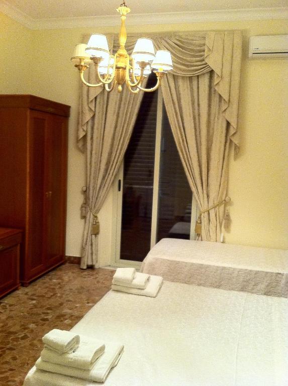 Hotel C'entro Reggio Calabria Esterno foto