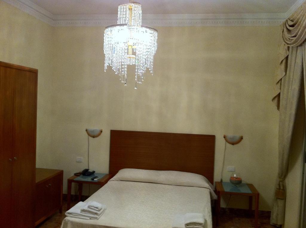 Hotel C'entro Reggio Calabria Esterno foto