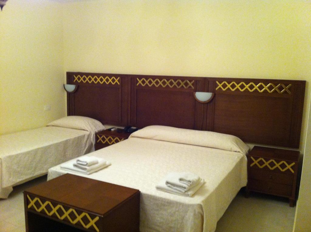 Hotel C'entro Reggio Calabria Camera foto