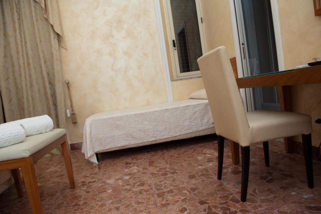 Hotel C'entro Reggio Calabria Camera foto
