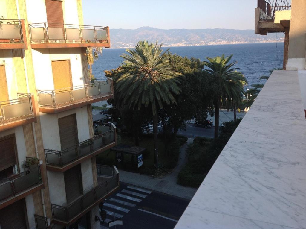 Hotel C'entro Reggio Calabria Esterno foto